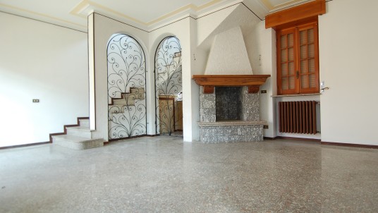 Vendita villa ad ze Vigevano Vendita villa ad ze Vigevano