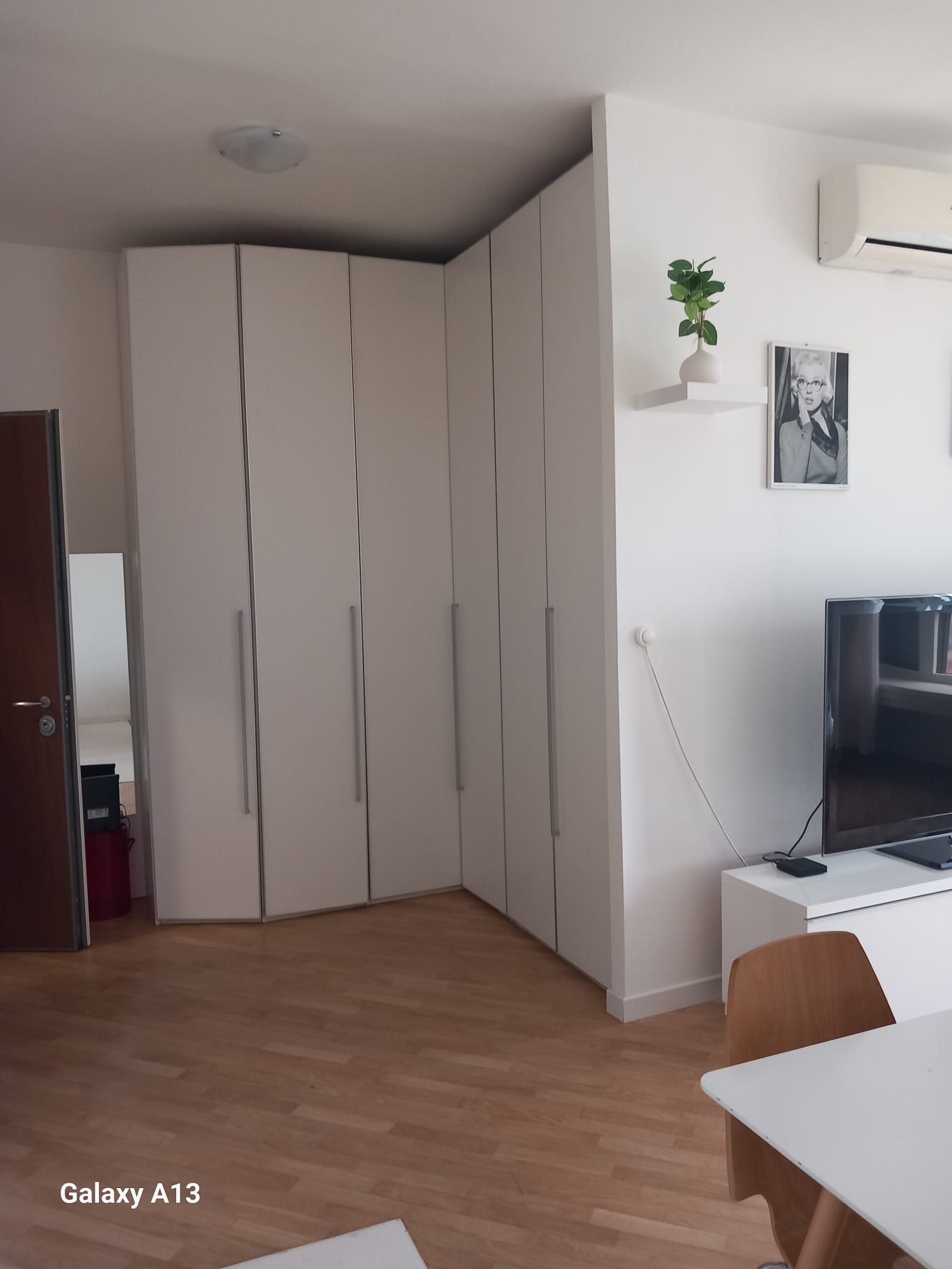 WhatsApp Image 2026-01-19 at 09.13.14-10