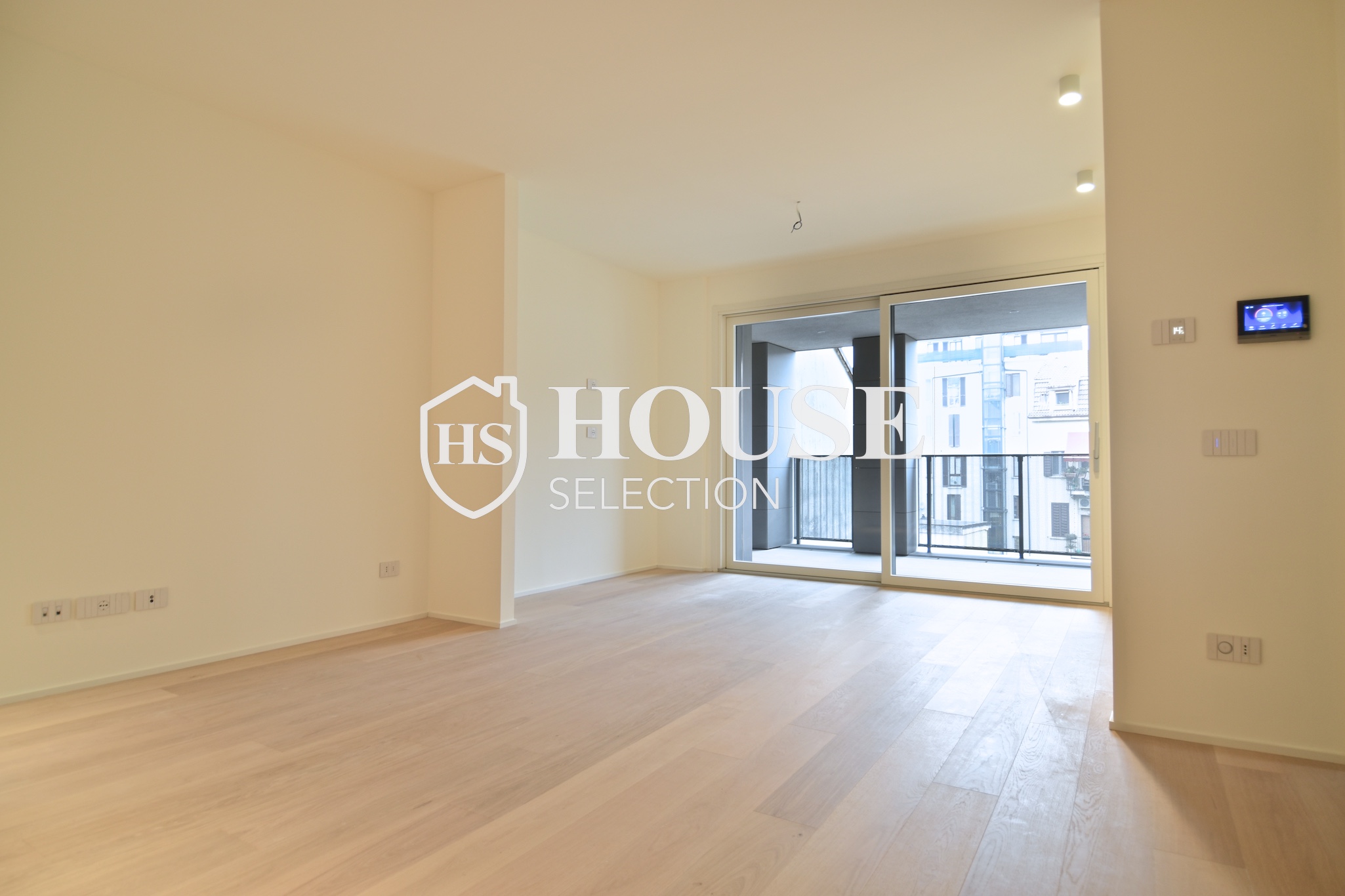 Affitto trilocale con terrazzo corso Sempione, piano alto, nuova costruzione, centro Milano 11