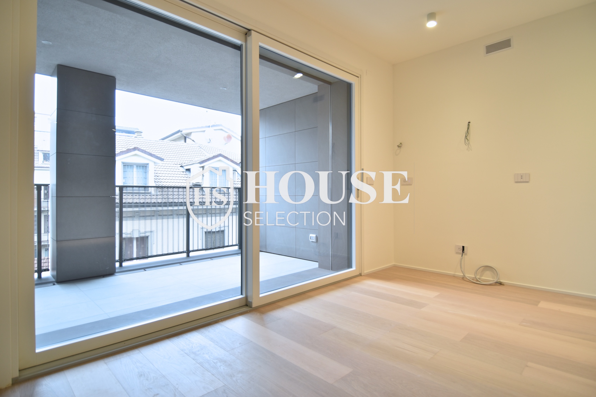 Affitto trilocale con terrazzo corso Sempione, piano alto, nuova costruzione, centro Milano 13