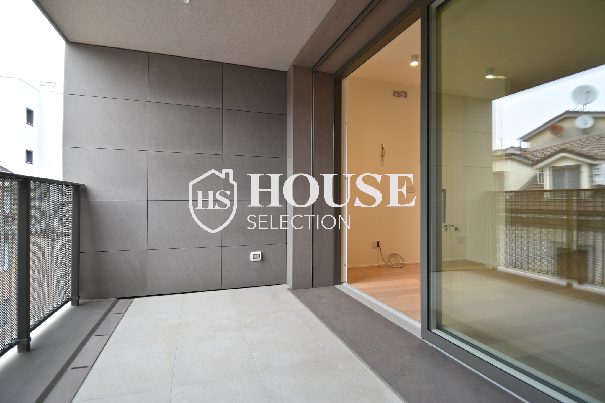 Affitto trilocale con terrazzo corso Sempione, piano alto, nuova costruzione, centro Milano 16