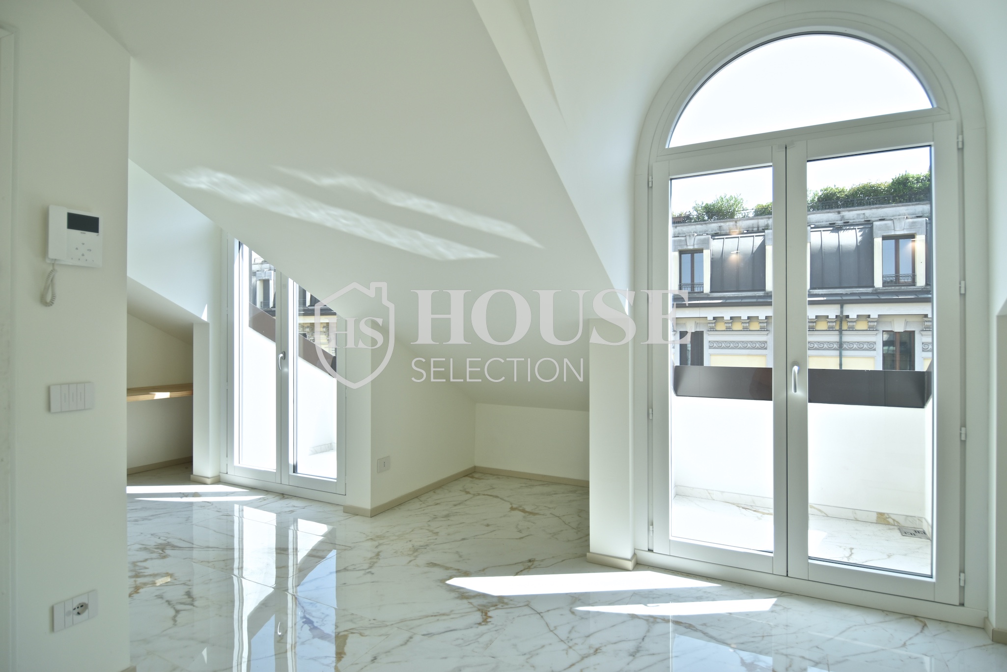 Affitto attico con terrazzo, Boccaccio via, quadrilocale, nuova realizzazione, arredato, box auto, Milano 25