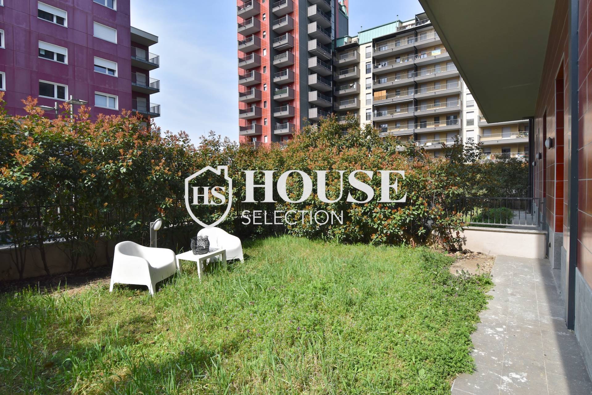 Vendita Bovisa Bilocale soppalcabile con giardino privato