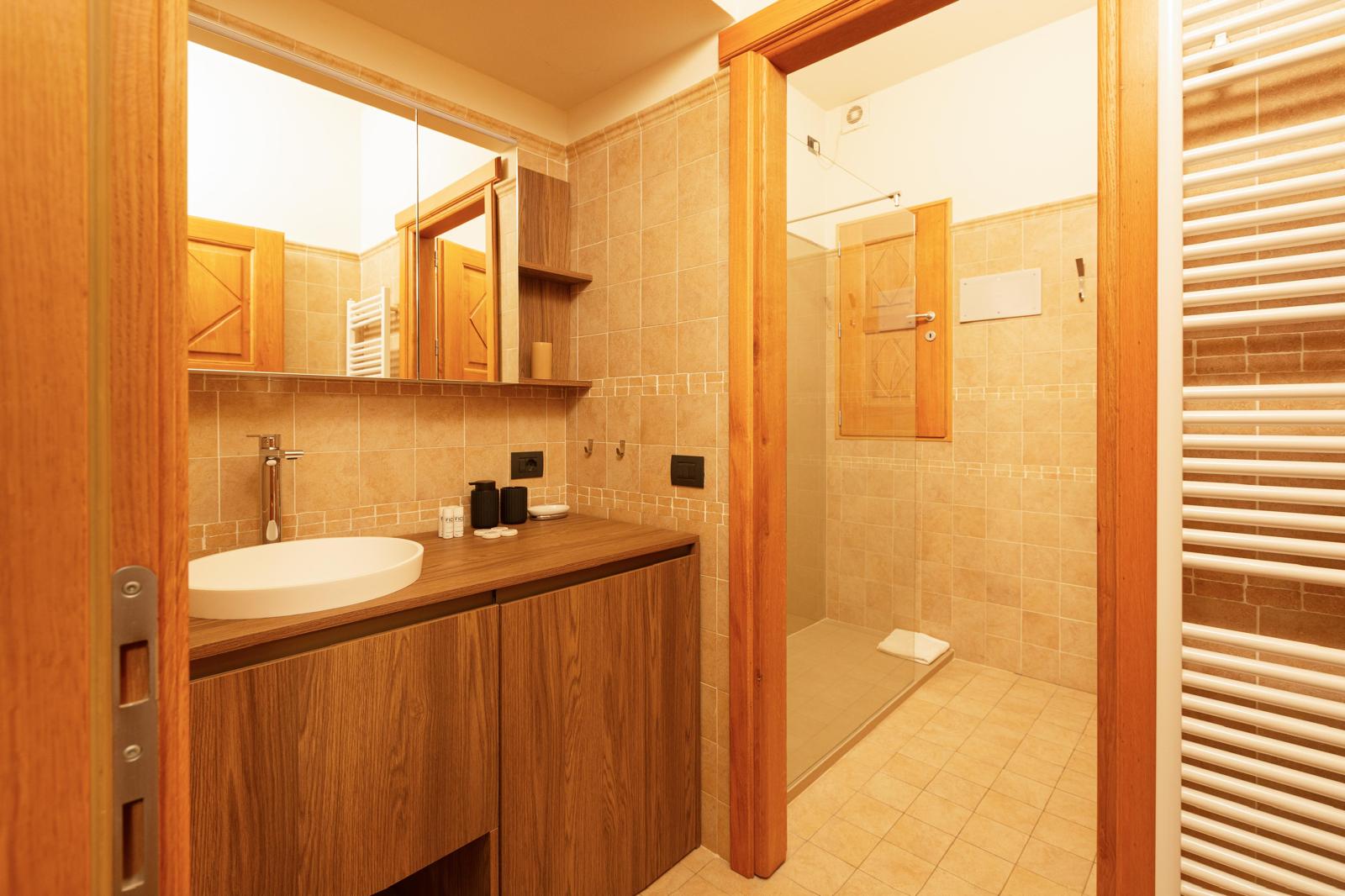 WhatsApp Image 2026-02-10 at 16.47.08-2