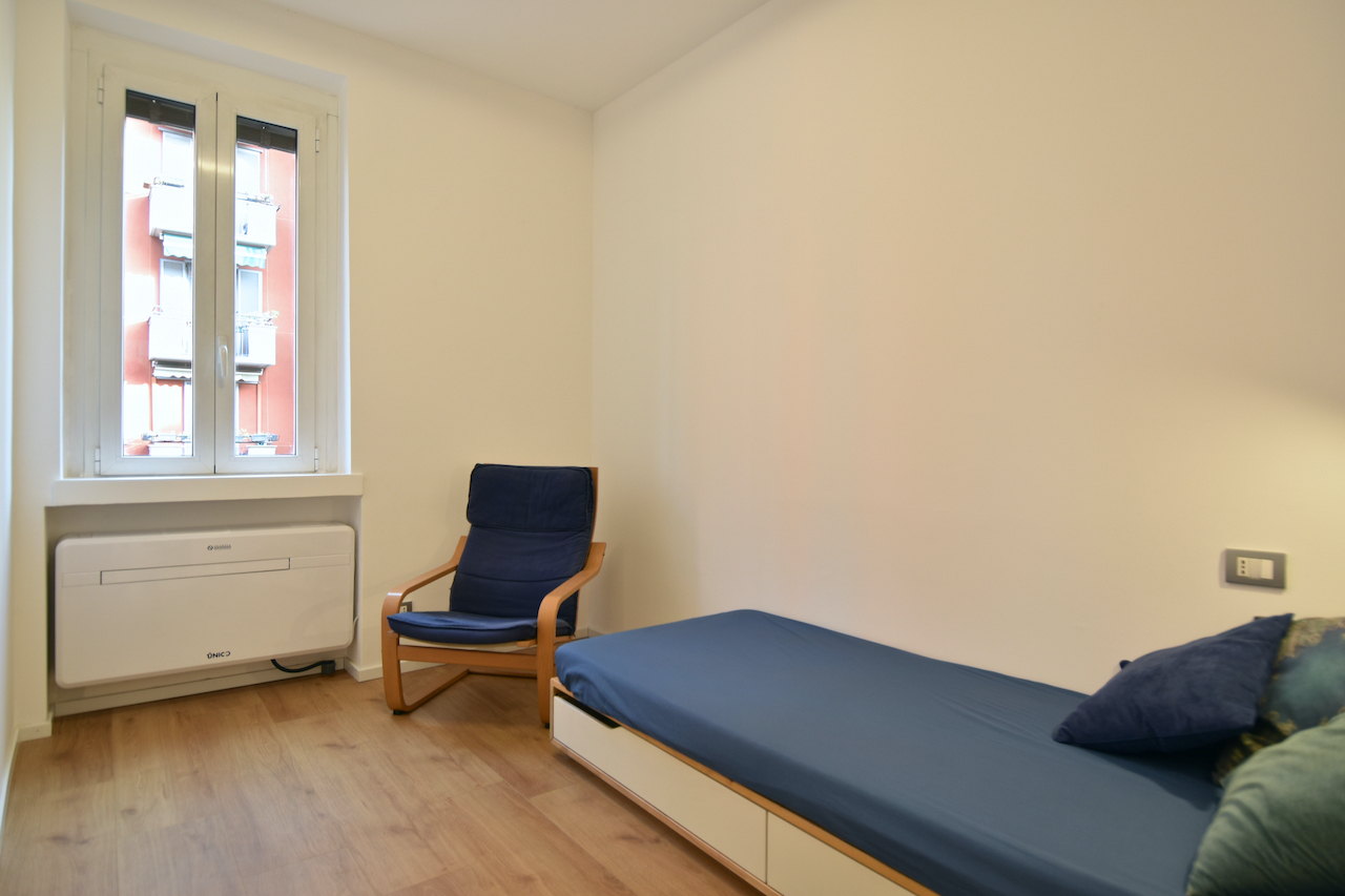 Affitto trilocale con balcone, viale Zara, ristrutturato e arredato, Milano 10