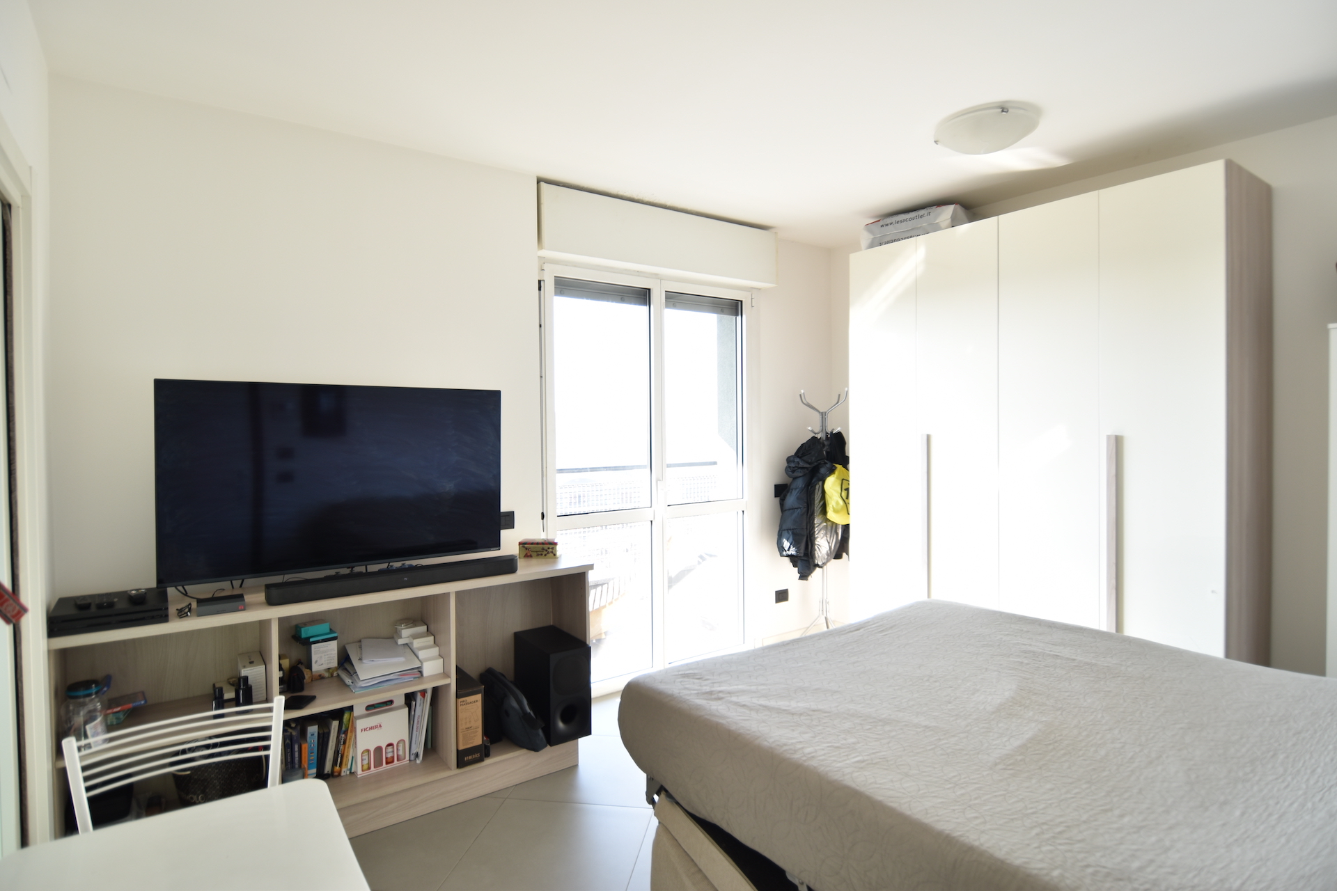 Vendita Bovisa Monolocale con terrazzo, box e cantina