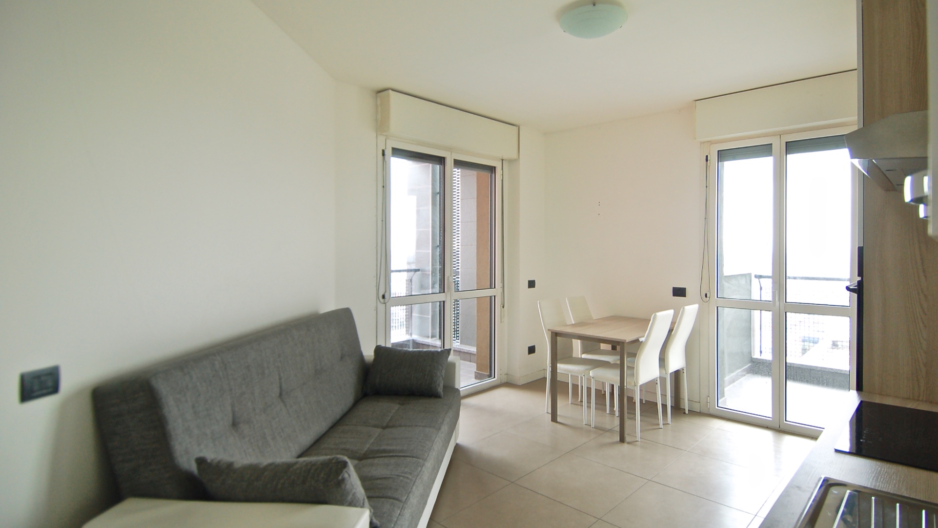 Vendita monolocale con terrazzi Bovisa