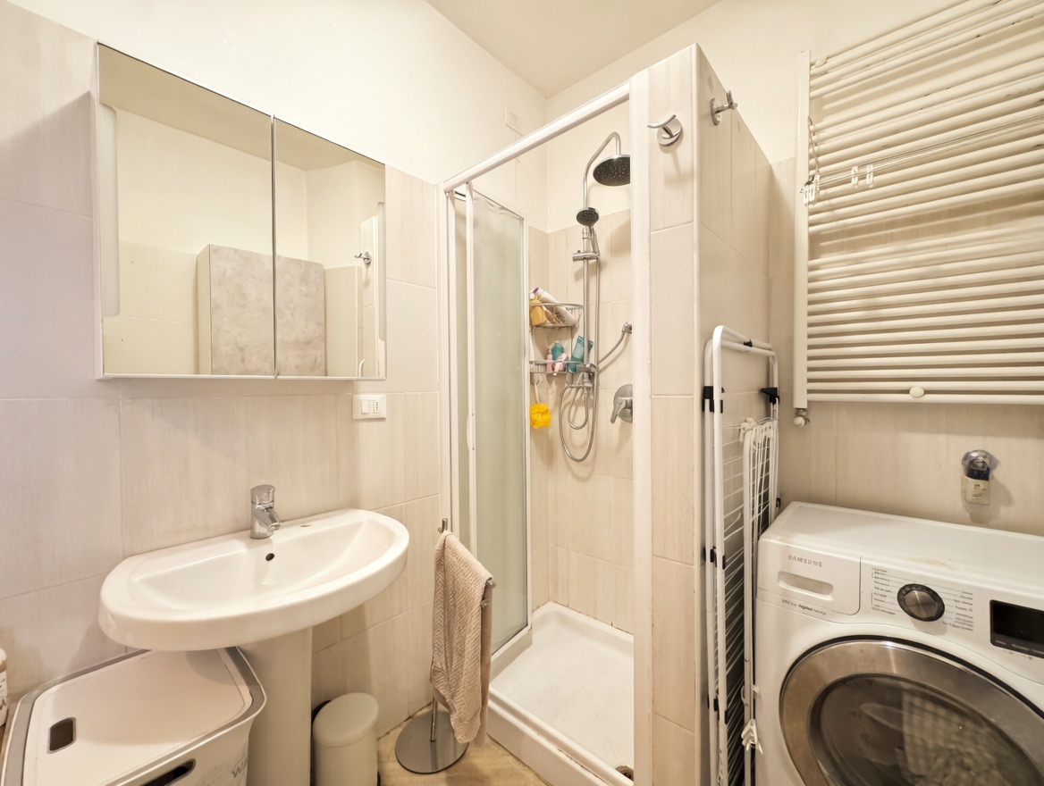 cacffab8-01e5-455e-90cc-885e7a364695