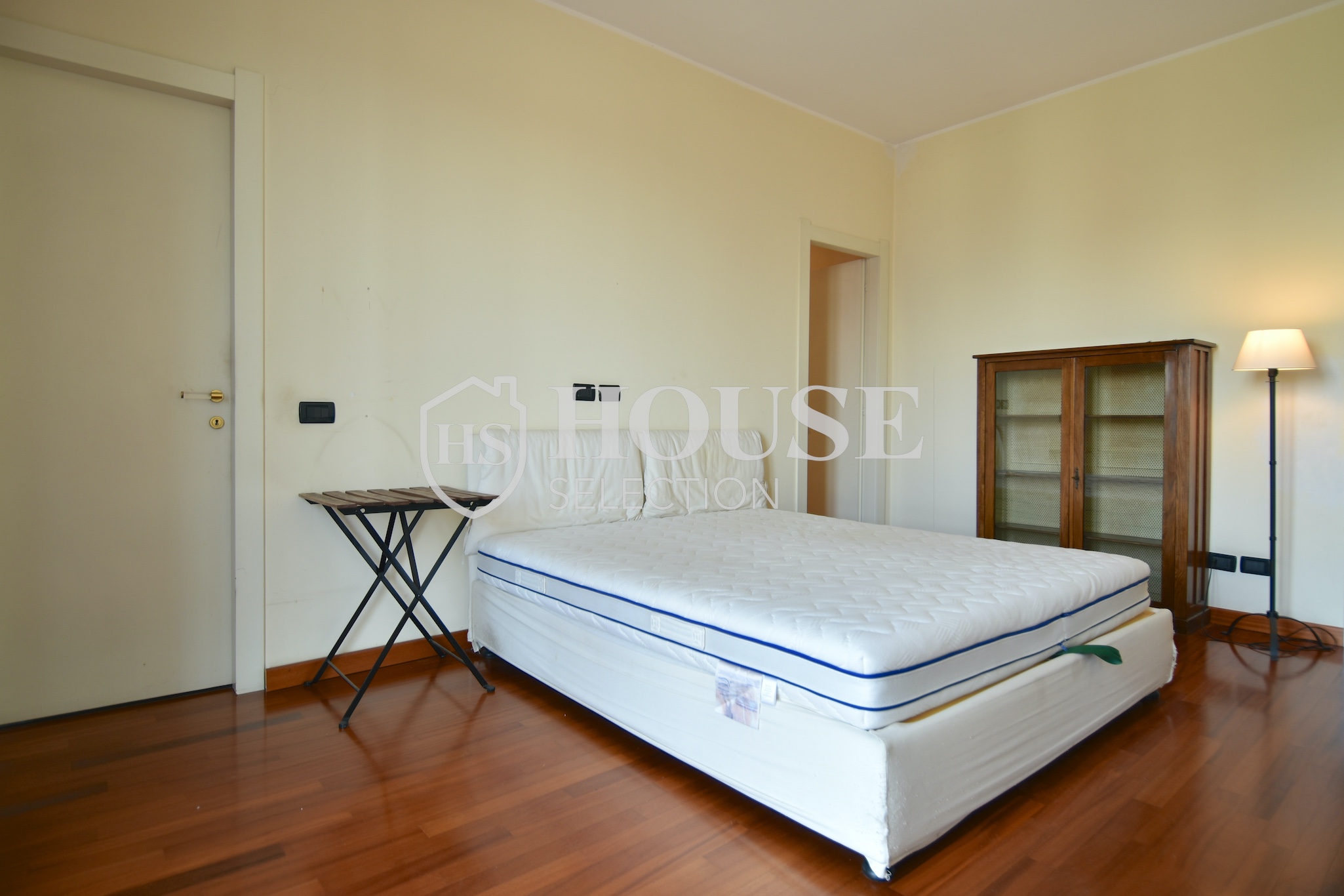 Vendita tre locali con balconate, piano alto, Bovisa, Milano 13